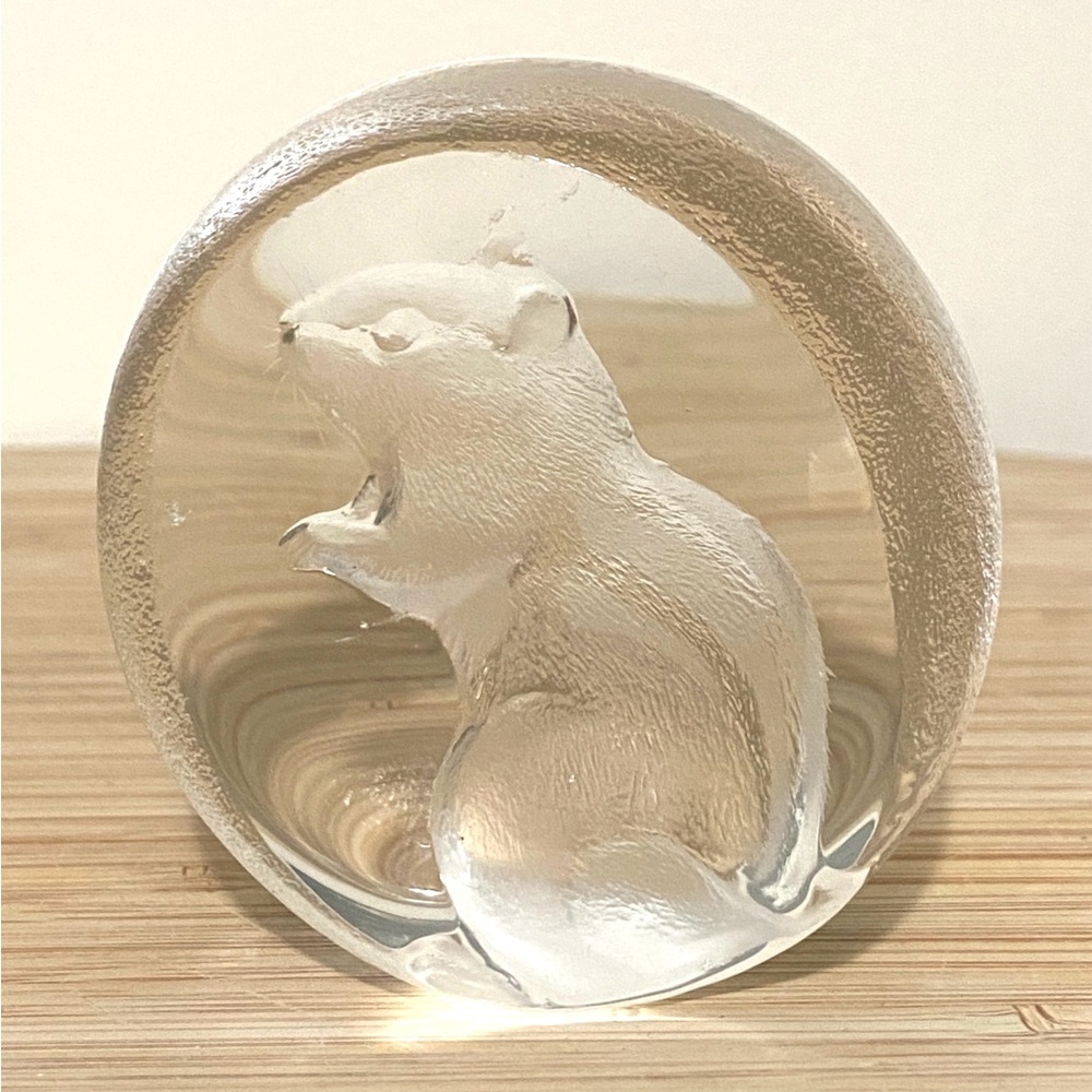 Mats  Jonasson Swedish Crystal Chipmunk Paperweight - Picture 3 of 8